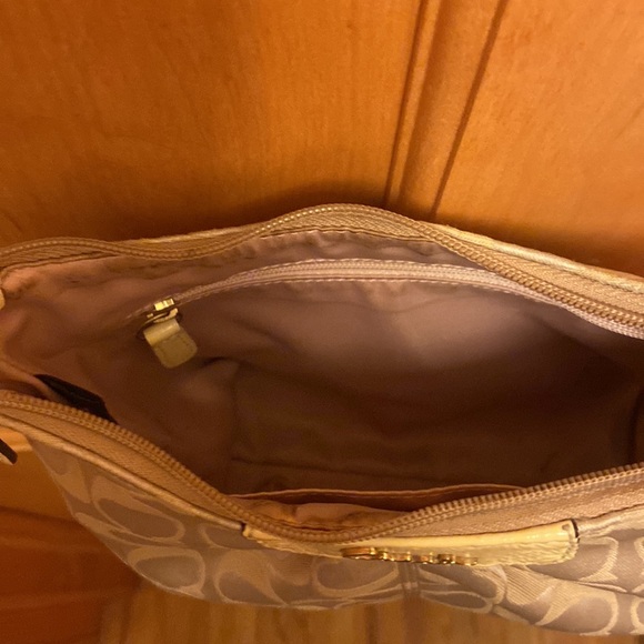 COACH Ashley Signature Sateen Swingpack 46873 - Picture 7 of 7